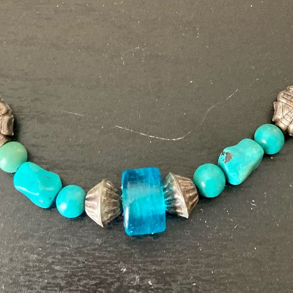 Vintage Turquoise Necklace - Picture 5 of 6